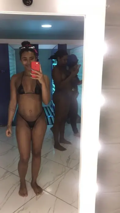 Ariel, escort in Niteroi