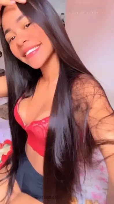 Aurora, acompanhante em Virtual, Virtual